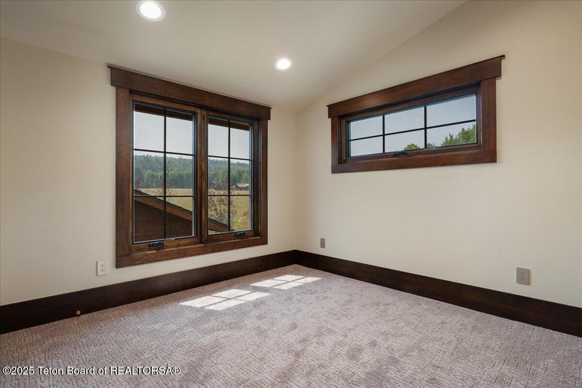 9802 Hiddenwaters Lane Victor, ID 83455 - Photo 26 of 54 30-9802 Hiddenwaters-30