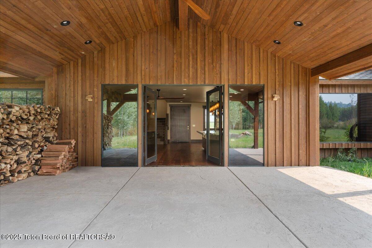 9802 Hiddenwaters Lane Victor, ID 83455 - Photo 38 of 54 11-9802 Hiddenwaters-11