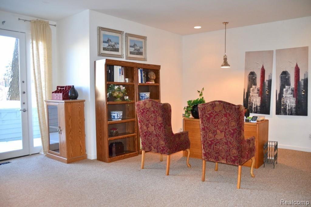 4375 Echo Road Bloomfield Hills, MI 48302 - Photo 30 of 40 Lower Level Bedroom Or Office