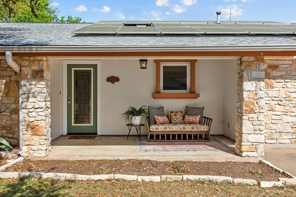 $515,000 | 6812 Miranda Drive, Austin, TX 78752