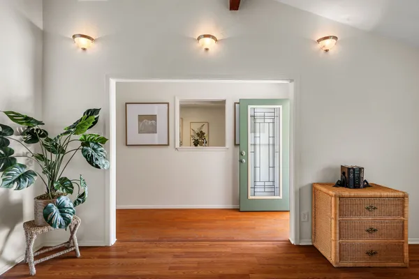 $515,000 | 6812 Miranda Drive, Austin, TX 78752