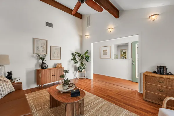 $515,000 | 6812 Miranda Drive, Austin, TX 78752