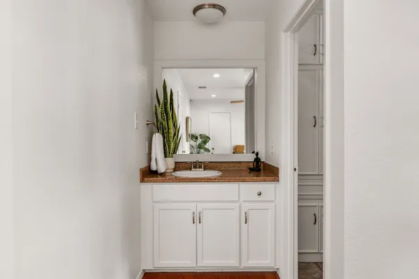 $515,000 | 6812 Miranda Drive, Austin, TX 78752