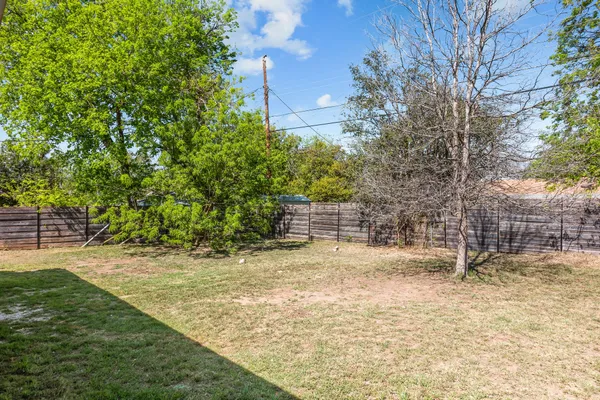 $515,000 | 6812 Miranda Drive, Austin, TX 78752