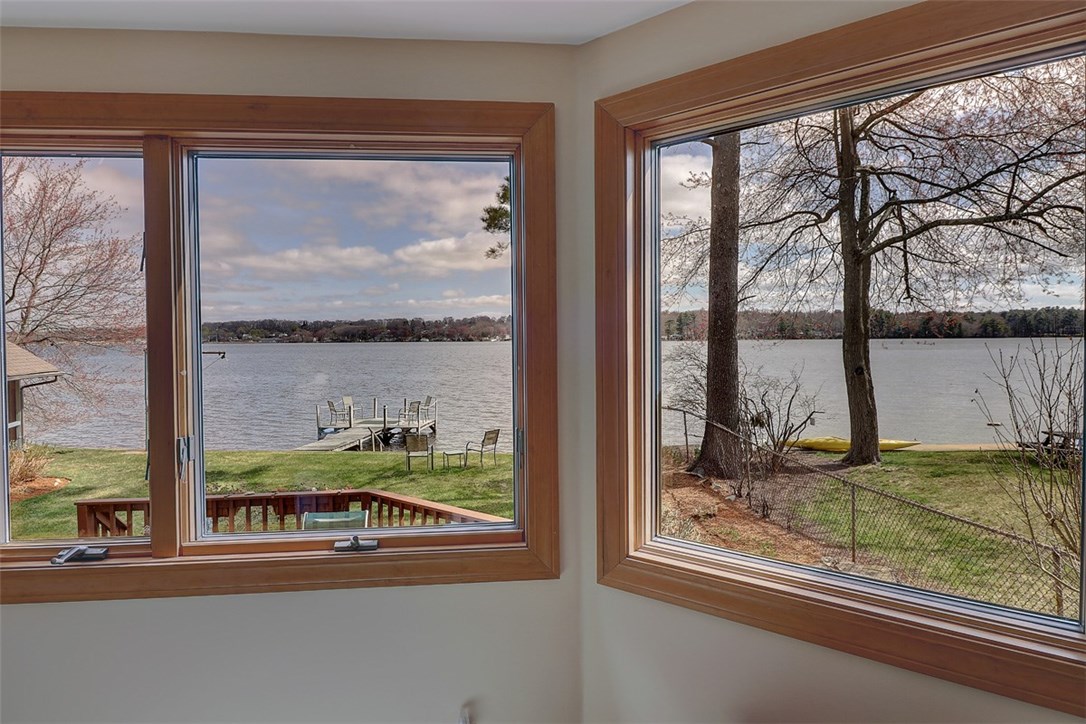 25 Dixie Road Coventry, RI 02816 - Photo 31 of 37 View from office and study