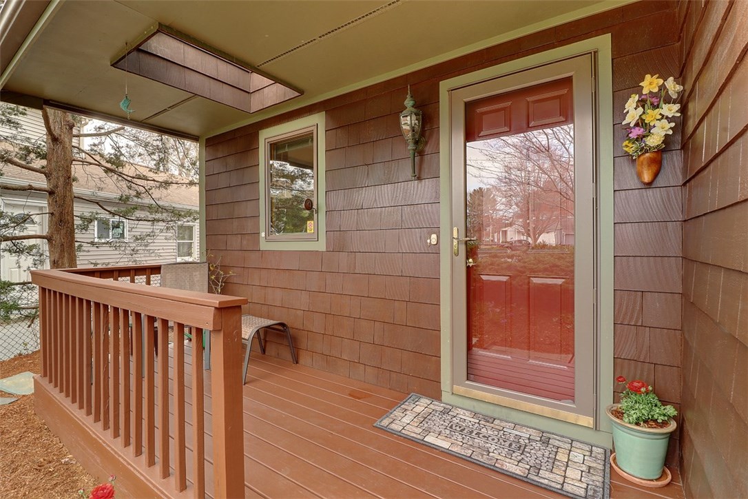 25 Dixie Road Coventry, RI 02816 - Photo 4 of 37 Newly painted front porch