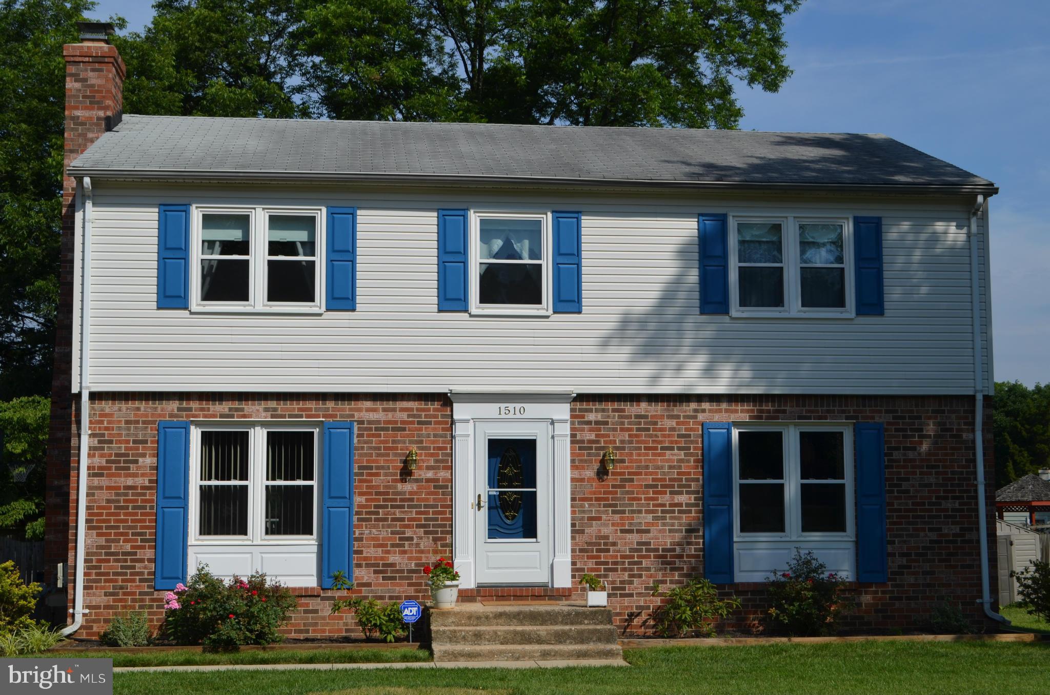 1510 Rawlings Well Road Baltimore, MD 21228 - Photo 1 of 28 Exterior (Front)