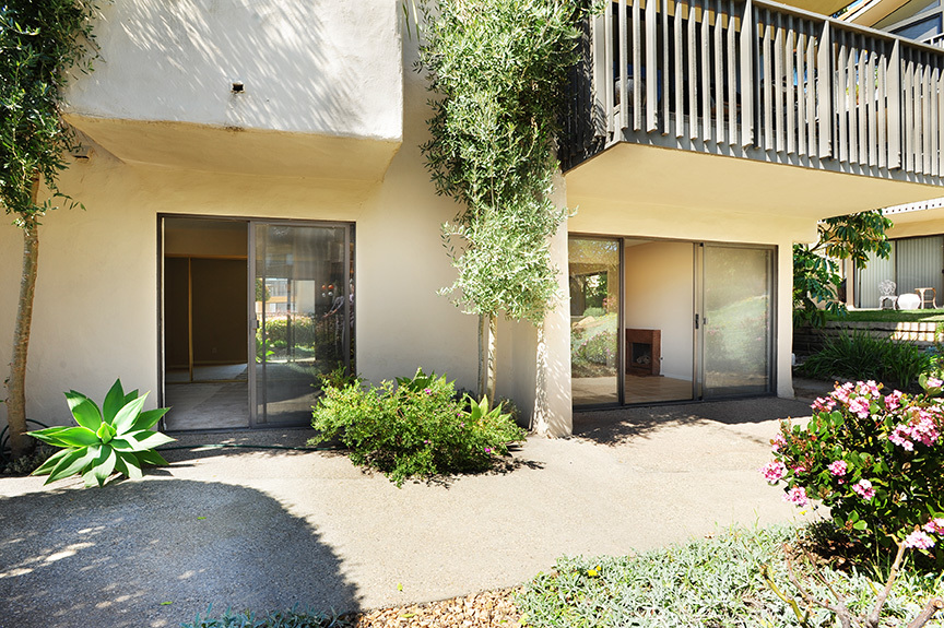 3375 Foothill Road, Unit 811 Carpinteria, CA 93013 - Photo 9 of 15 a front view of a house with a yard