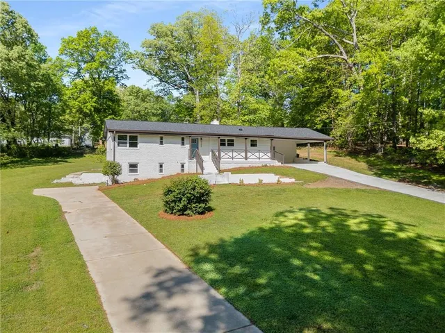 $3,200 | 3646 Rock Springs Drive, Smyrna, GA 30082