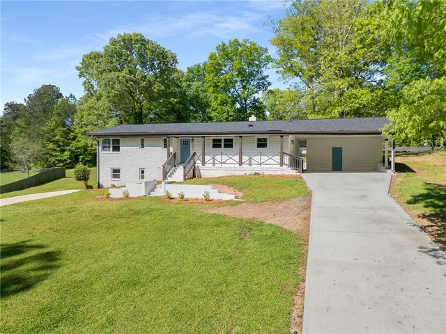 $3,200 | 3646 Rock Springs Drive, Smyrna, GA 30082