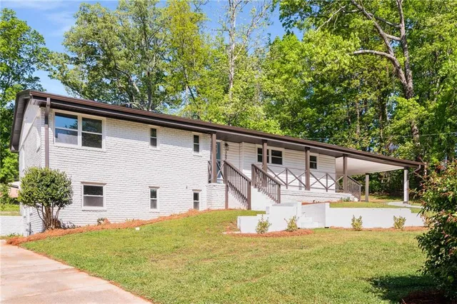 $3,200 | 3646 Rock Springs Drive, Smyrna, GA 30082