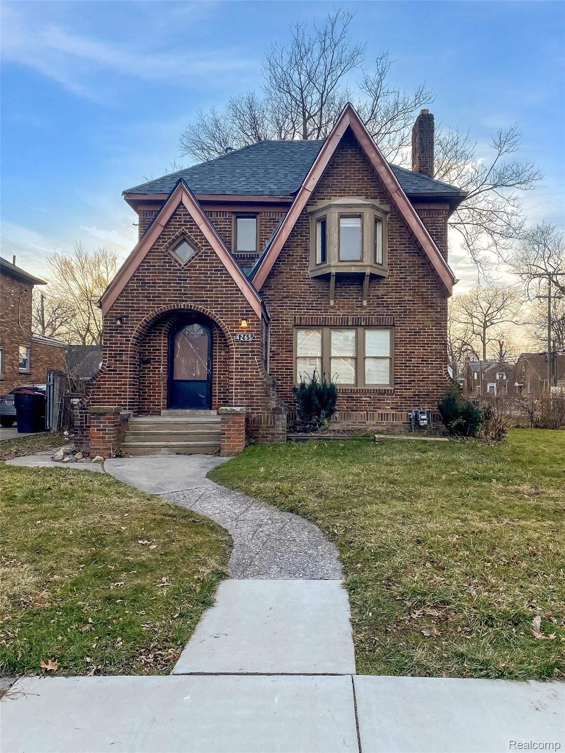 4265 Audubon Road Detroit, MI 48224 - Photo 1 of 14 Audubon images-1.jpg