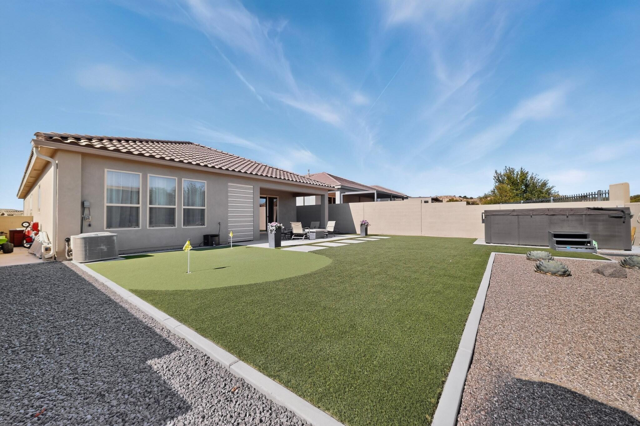 2554 Guadalupe Road Northeast Rio Rancho, NM 87144 - Photo 29 of 33 Gallery Image 29