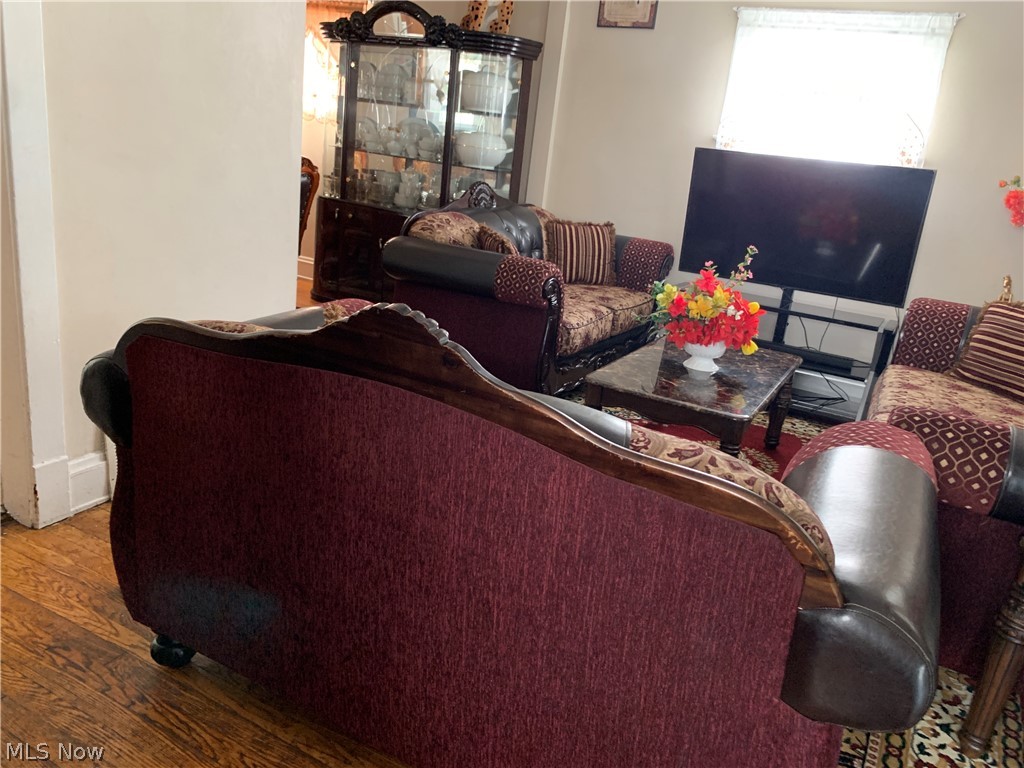 3206 Altoona Road Cleveland, OH 44109 - Photo 9 of 17 Gallery Image 9