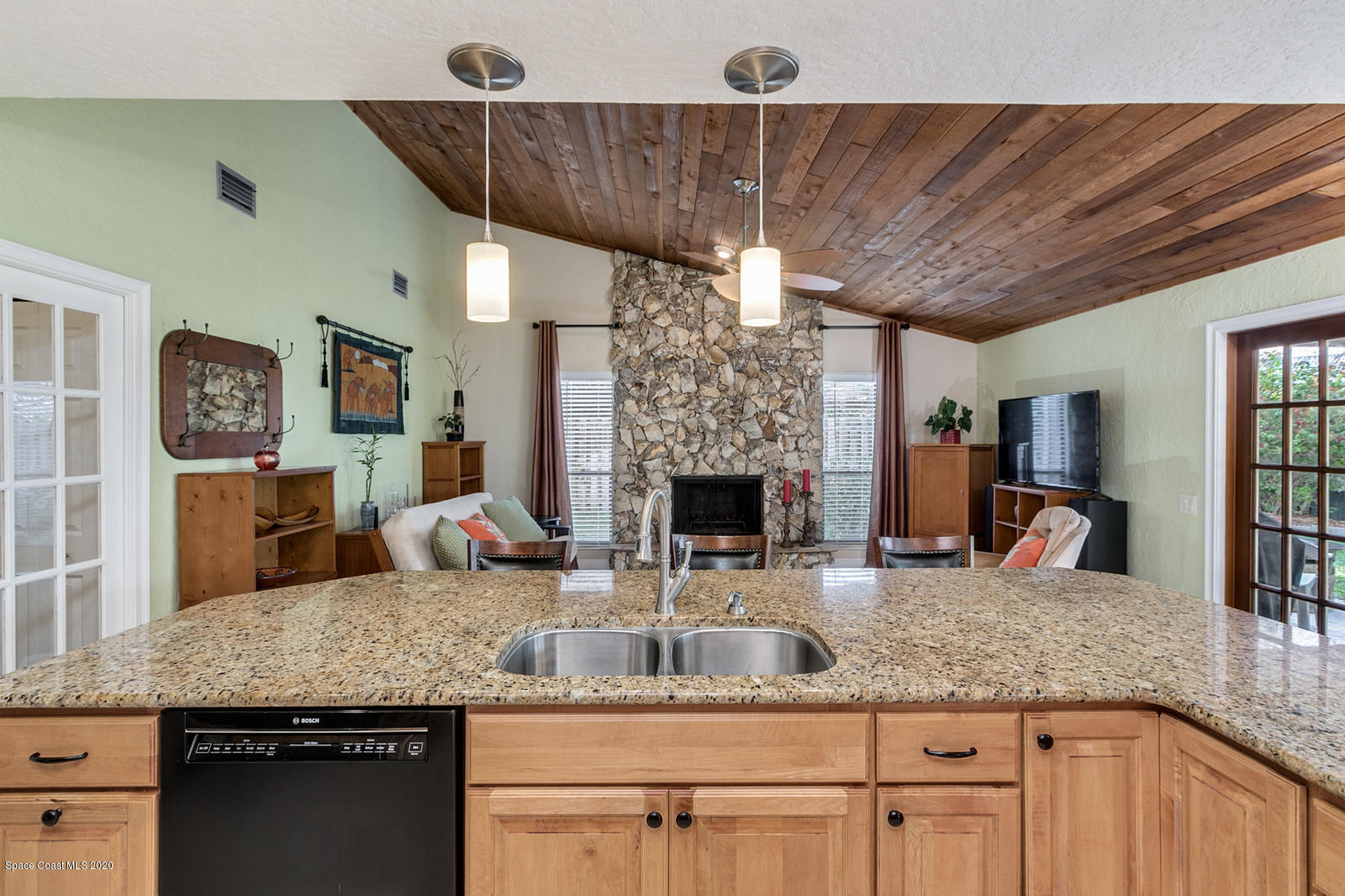 552 Rio Casa Drive North Indialantic, FL 32903 - Photo 12 of 34 36_552RioCasa4914_mls