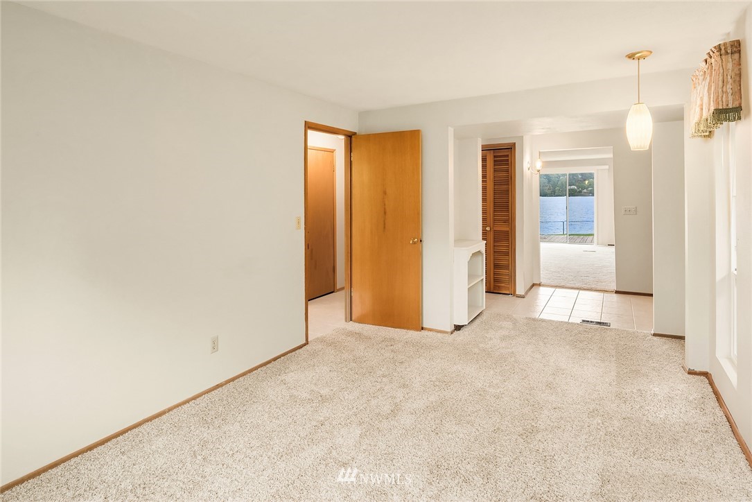 403 South Davies Road Lake Stevens, WA 98258 - Photo 16 of 31