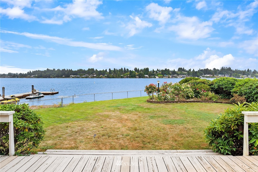 403 South Davies Road Lake Stevens, WA 98258 - Photo 6 of 31