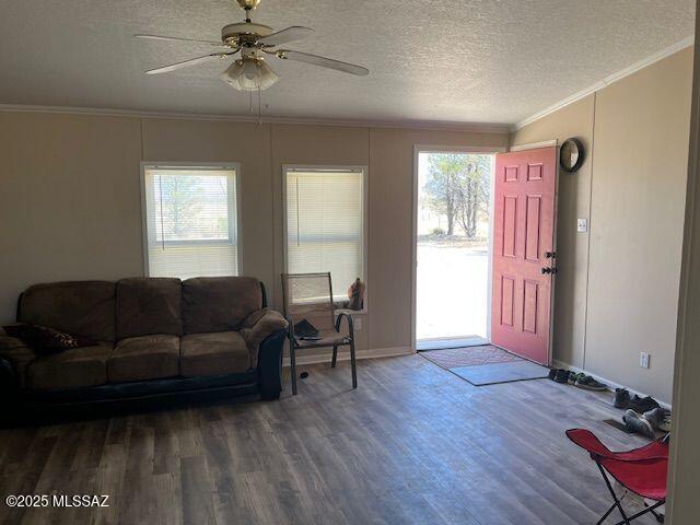 5225 Fort Grant Road Willcox, AZ 85643 - Photo 6 of 6 Living-Room