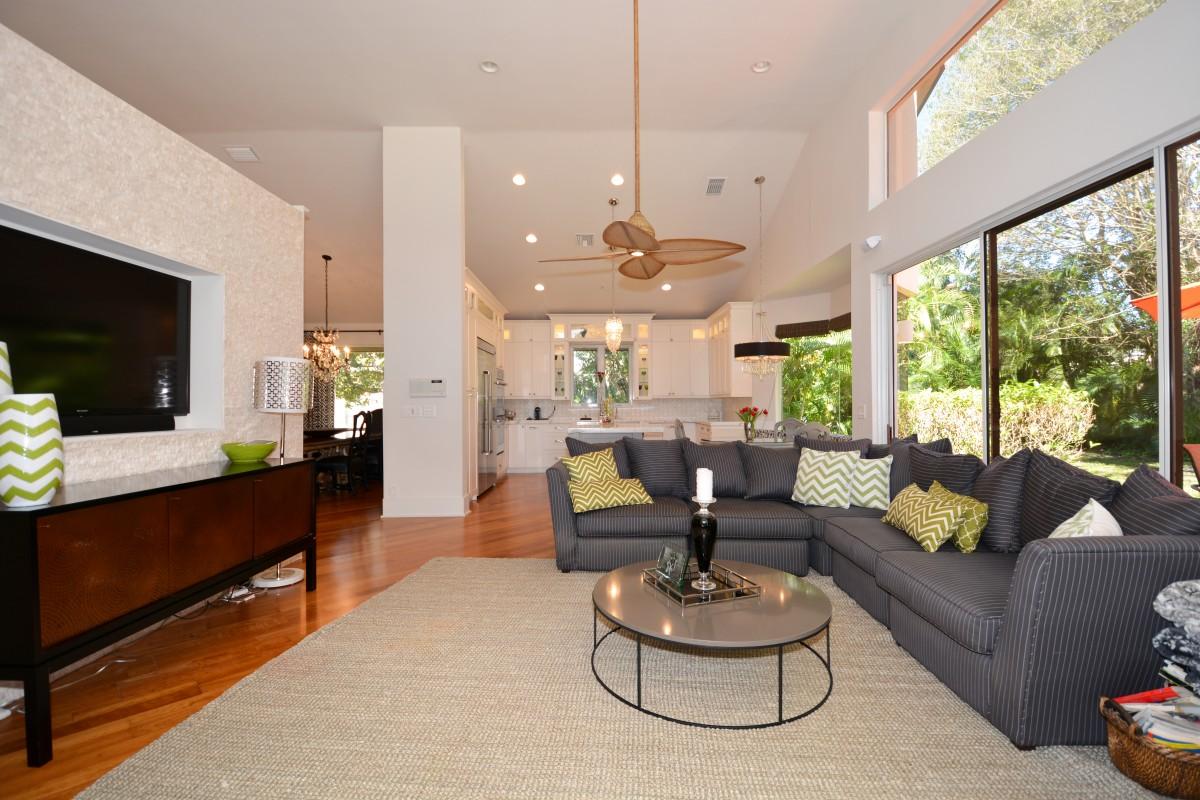 5742 St Annes Way Boca Raton, FL 33496 - Photo 7 of 26 56U4T9_still_fr