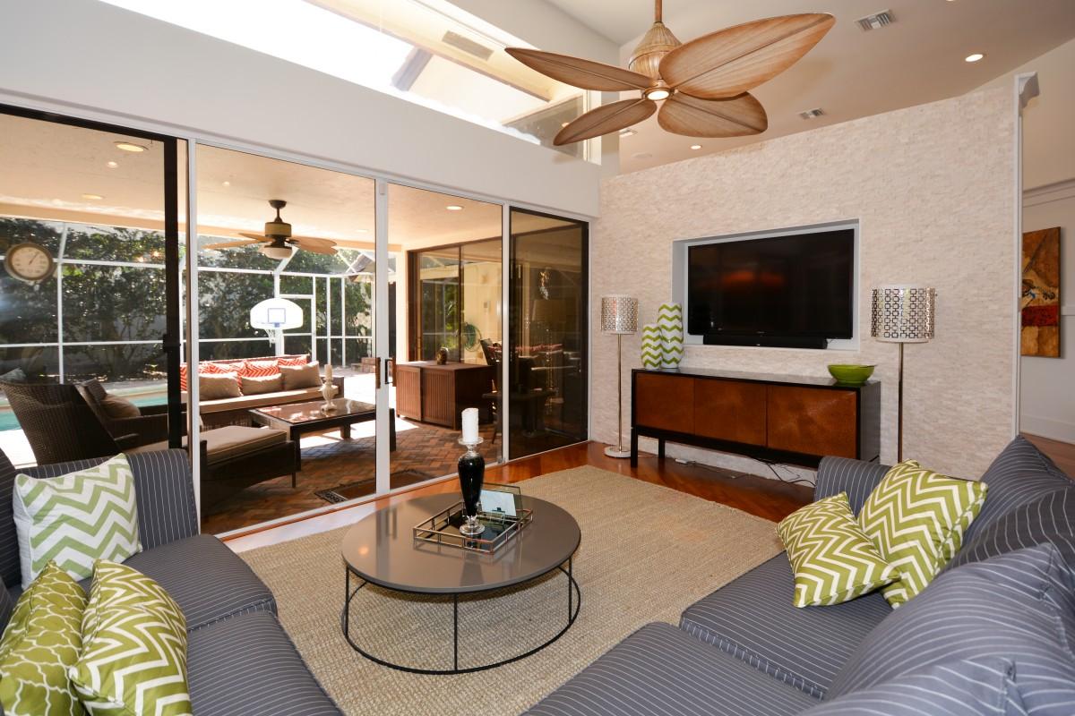 5742 St Annes Way Boca Raton, FL 33496 - Photo 10 of 26 56U4T9_still_ap