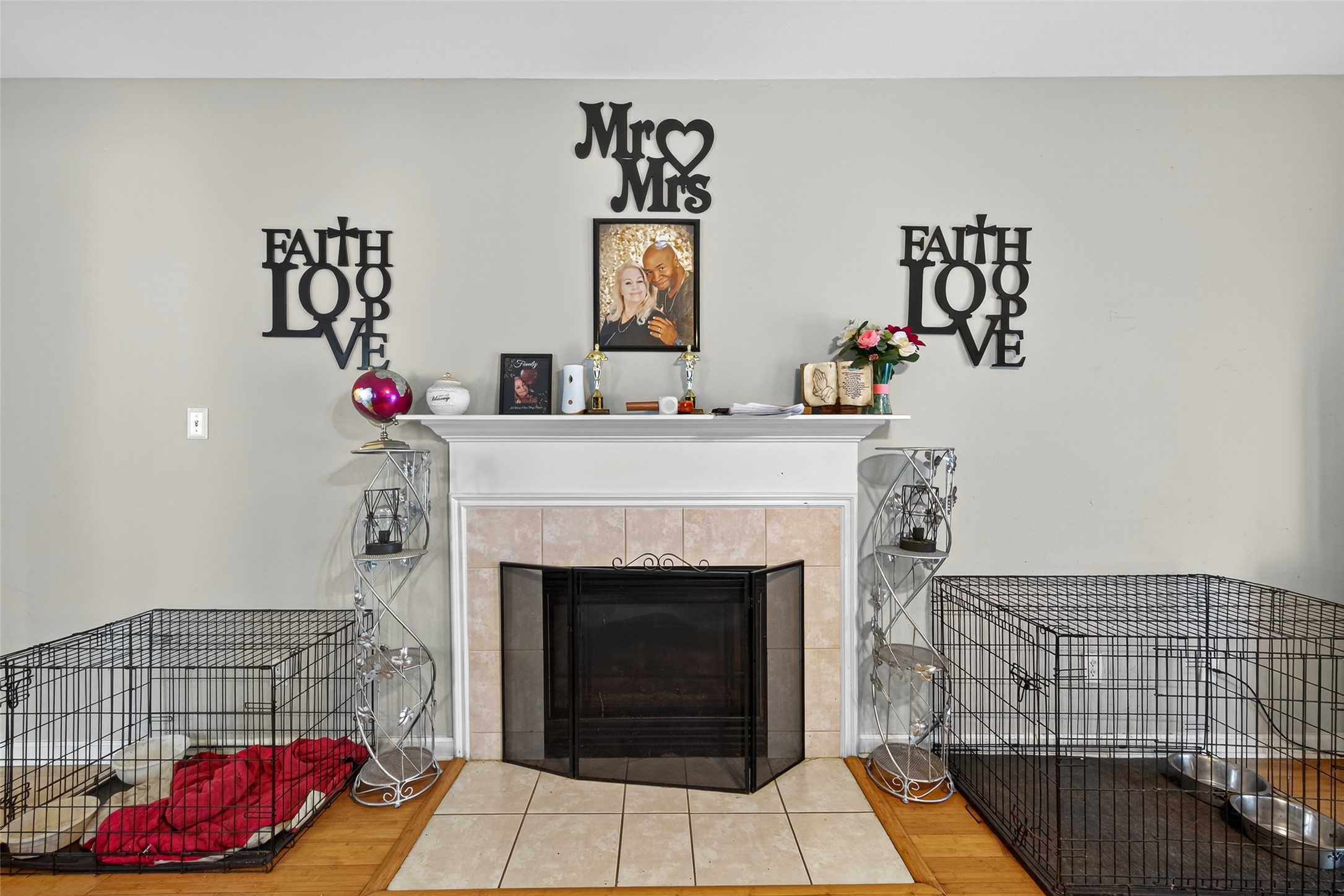 907 Morley Park Lane Spring, TX 77373 - Photo 14 of 44 a living room with furniture and a fireplace