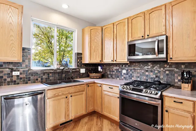 $429,900 | 2441 Haydn Street, Woodstock, IL 60098