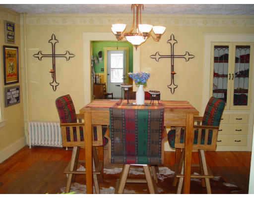 642 Rindge Road Fitchburg, MA 01420 - Photo 16 of 28 Gallery Image 16
