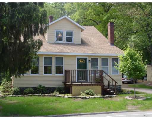 642 Rindge Road Fitchburg, MA 01420 - Photo 7 of 28 Gallery Image 7