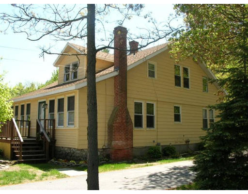 642 Rindge Road Fitchburg, MA 01420 - Photo 8 of 28 Gallery Image 8