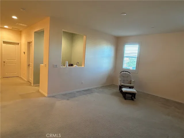 $4,000 | 17026 Schneider Street, Fontana, CA 92336