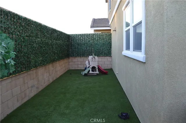 $4,000 | 17026 Schneider Street, Fontana, CA 92336