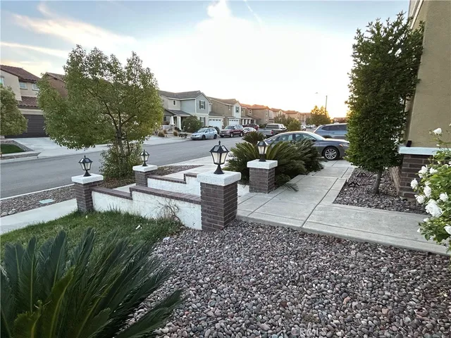 $4,000 | 17026 Schneider Street, Fontana, CA 92336