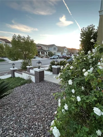 $4,000 | 17026 Schneider Street, Fontana, CA 92336