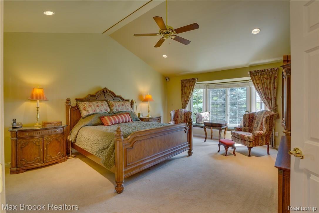 797 Crestwood Lane Rochester, MI 48309 - Photo 30 of 63 M10A1832_797 Crestwood Ln_.jpg