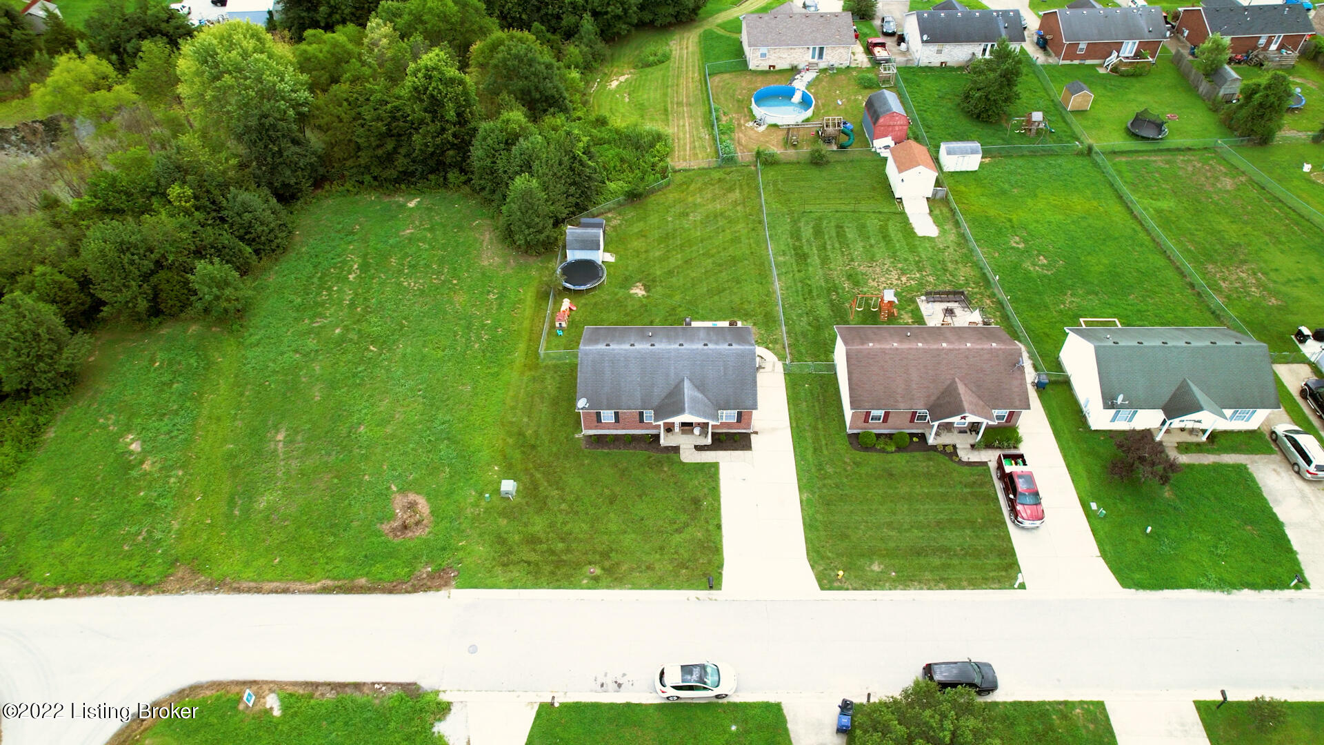 266 Haley Avenue Shepherdsville, KY 40165 - Photo 22 of 22 266 Haley Ave Shepherdsville KY 40165 d4