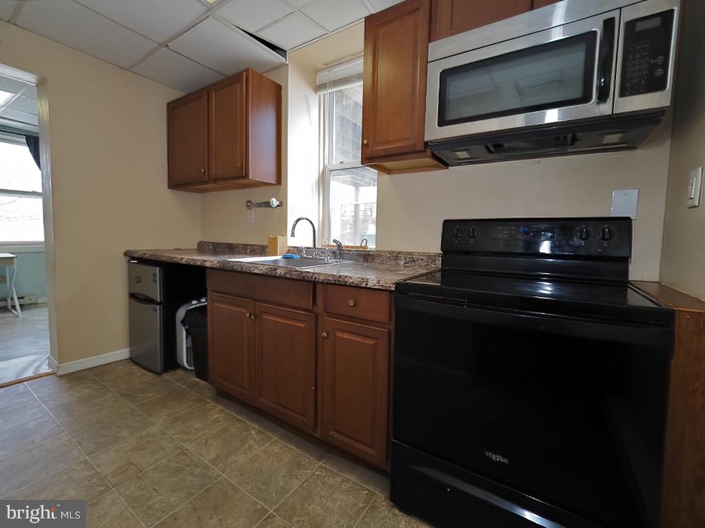 305 West 8th Street Bethlehem, PA 18015 - Photo 20 of 28 Modern kitchen with sleek appliances.