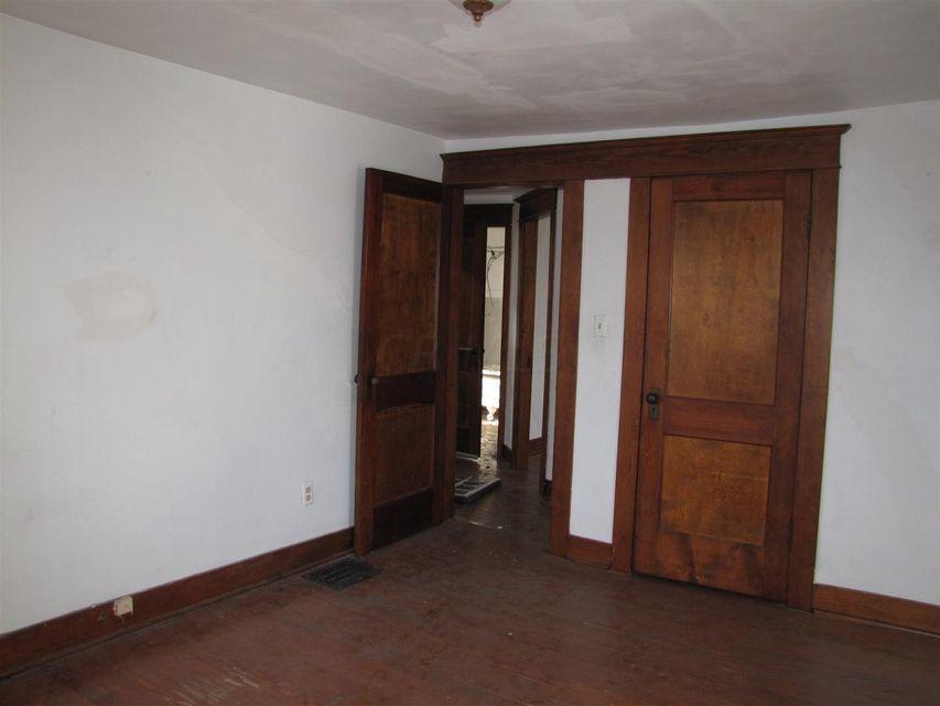 566 East Cassilly Street Springfield, OH 45503 - Photo 15 of 30