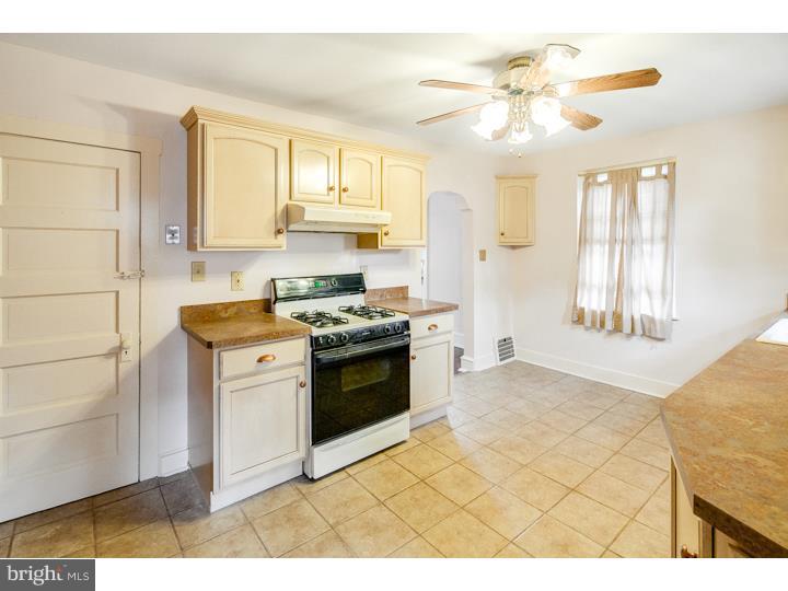 106 Pershing Road Brooklawn, NJ 08030 - Photo 6 of 14