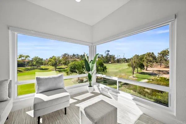 $649,900 | 12122 Royal Birkdale Row, Unit 303, San Diego, CA 92128