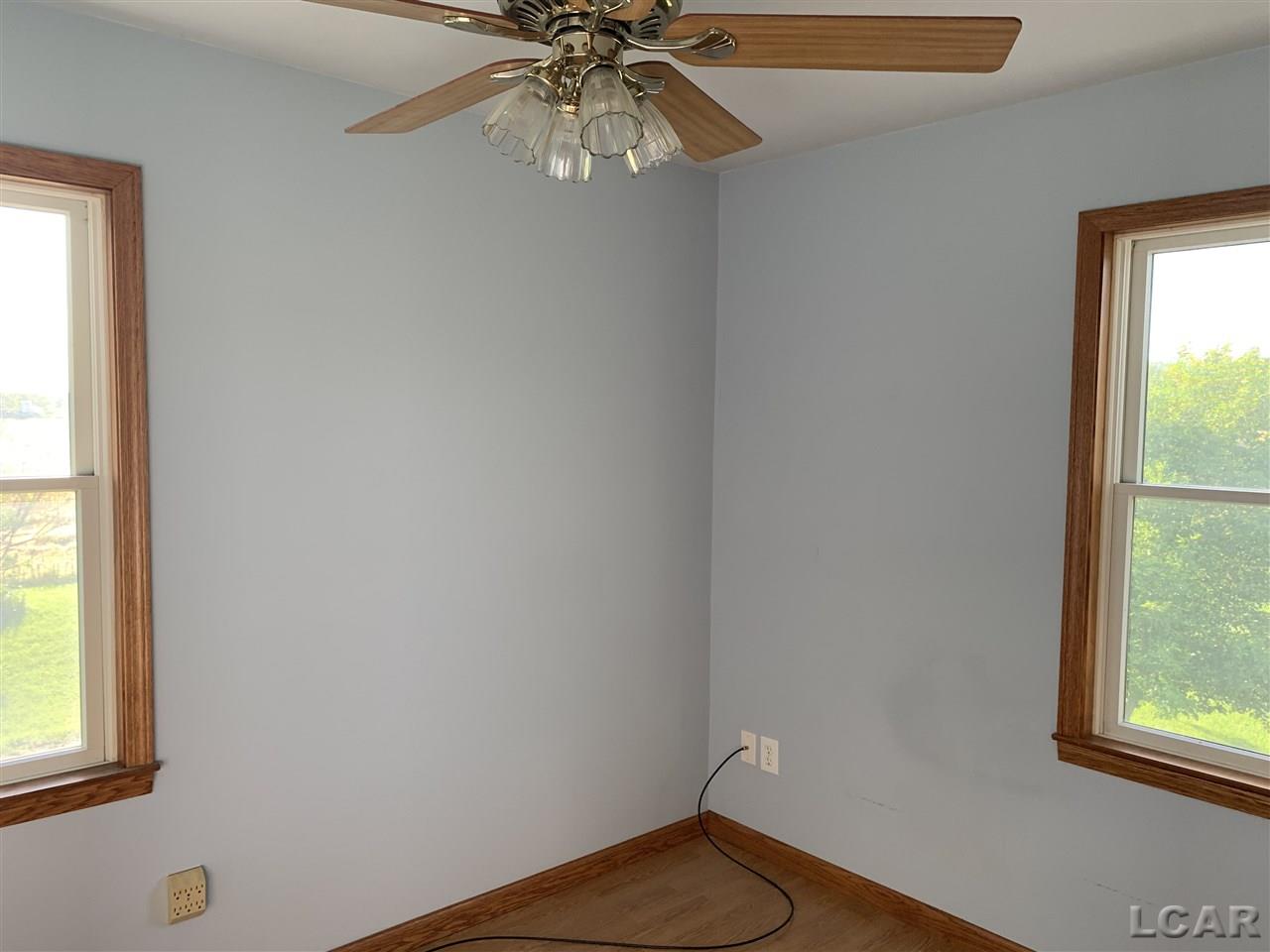 5756 Hunt Road Adrian, MI 49221 - Photo 8 of 29