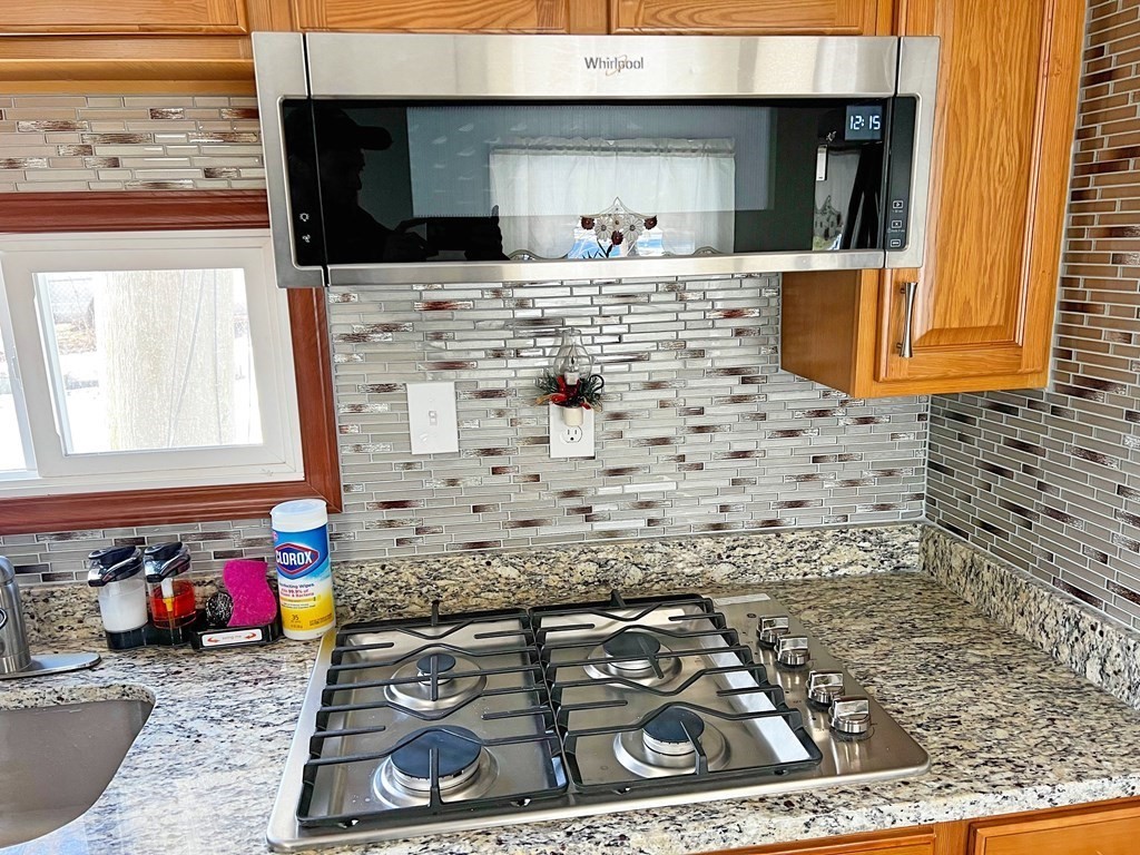 165 Turnpike Road, Unit 15 Westborough, MA 01581 - Photo 15 of 27 Gallery Image 15