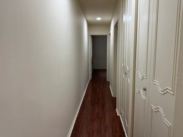 $1,900 | 7320 North Rogers Avenue, Unit 215, Chicago, IL 60626