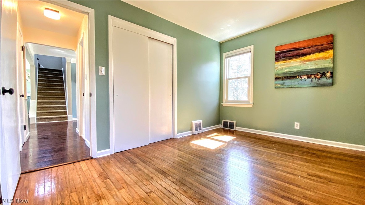 4974 Corliss Road Cleveland, OH 44124 - Photo 15 of 34