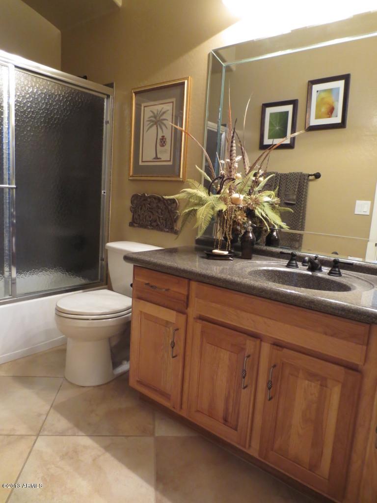 2125 West Eagle Feather Road Phoenix, AZ 85085 - Photo 3 of 19 bath 2 west