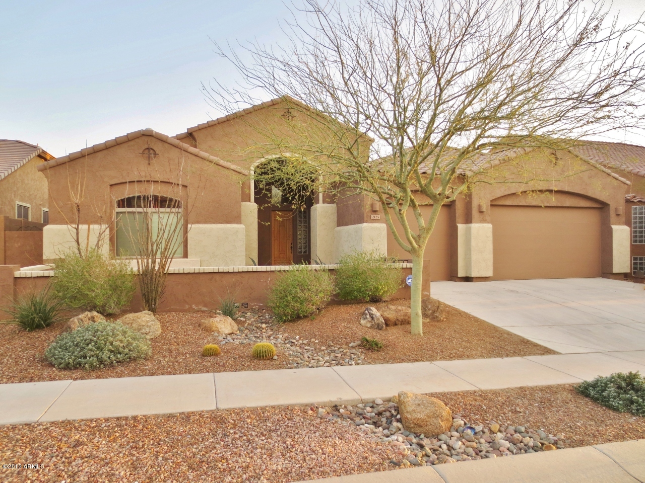 2125 West Eagle Feather Road Phoenix, AZ 85085 - Photo 9 of 19 front sw