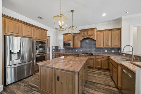 $750,000 | 17402 Lake Chelan Lane, Humble, TX 77346