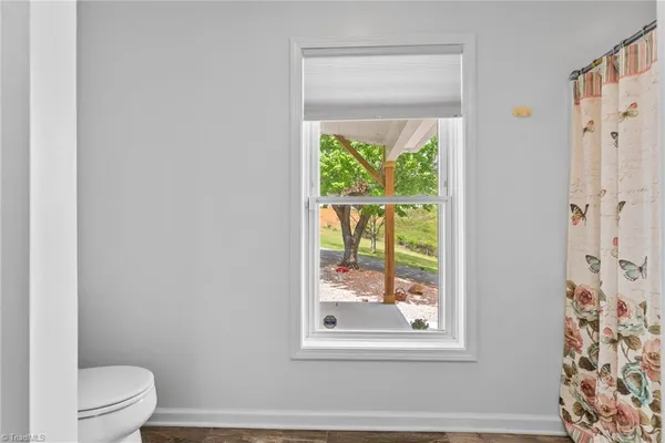 $749,000 | 552 Dirt Nose Drive, Sparta, NC 28675