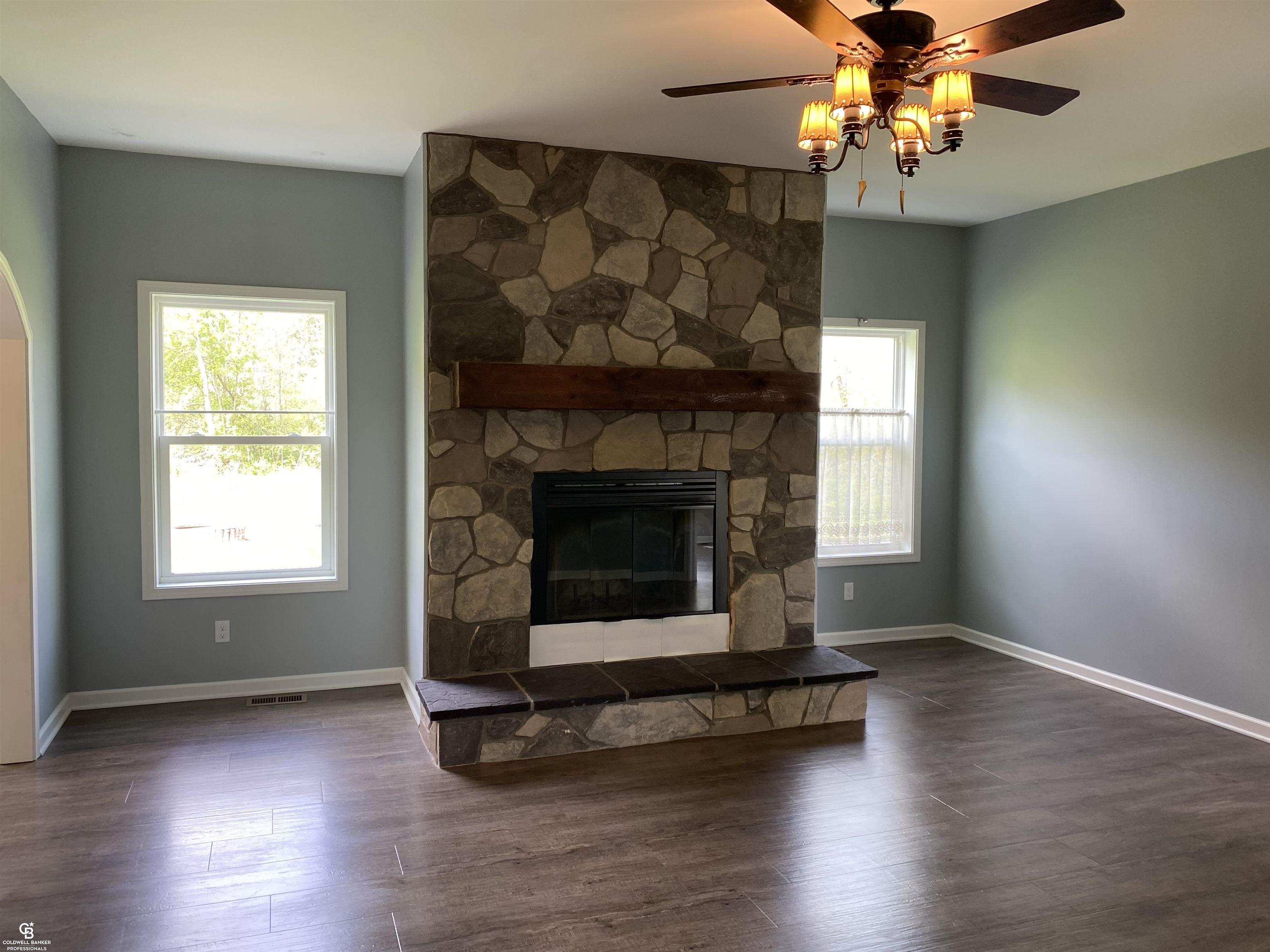 3929 Sheridan Road Emmett, MI 48022 - Photo 5 of 36