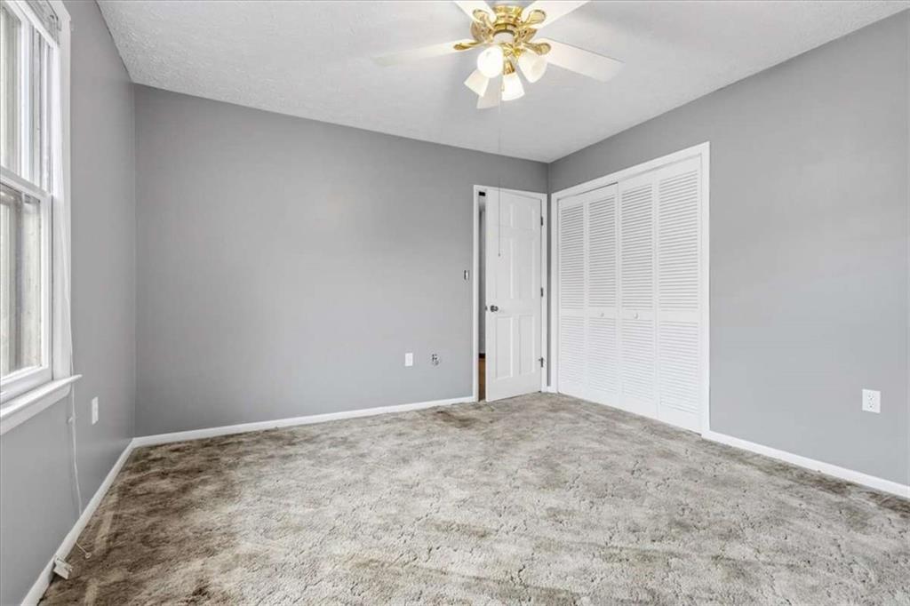 202 Ridgewood Road Cedartown, GA 30125 - Photo 24 of 39 a view of an empty room with a window