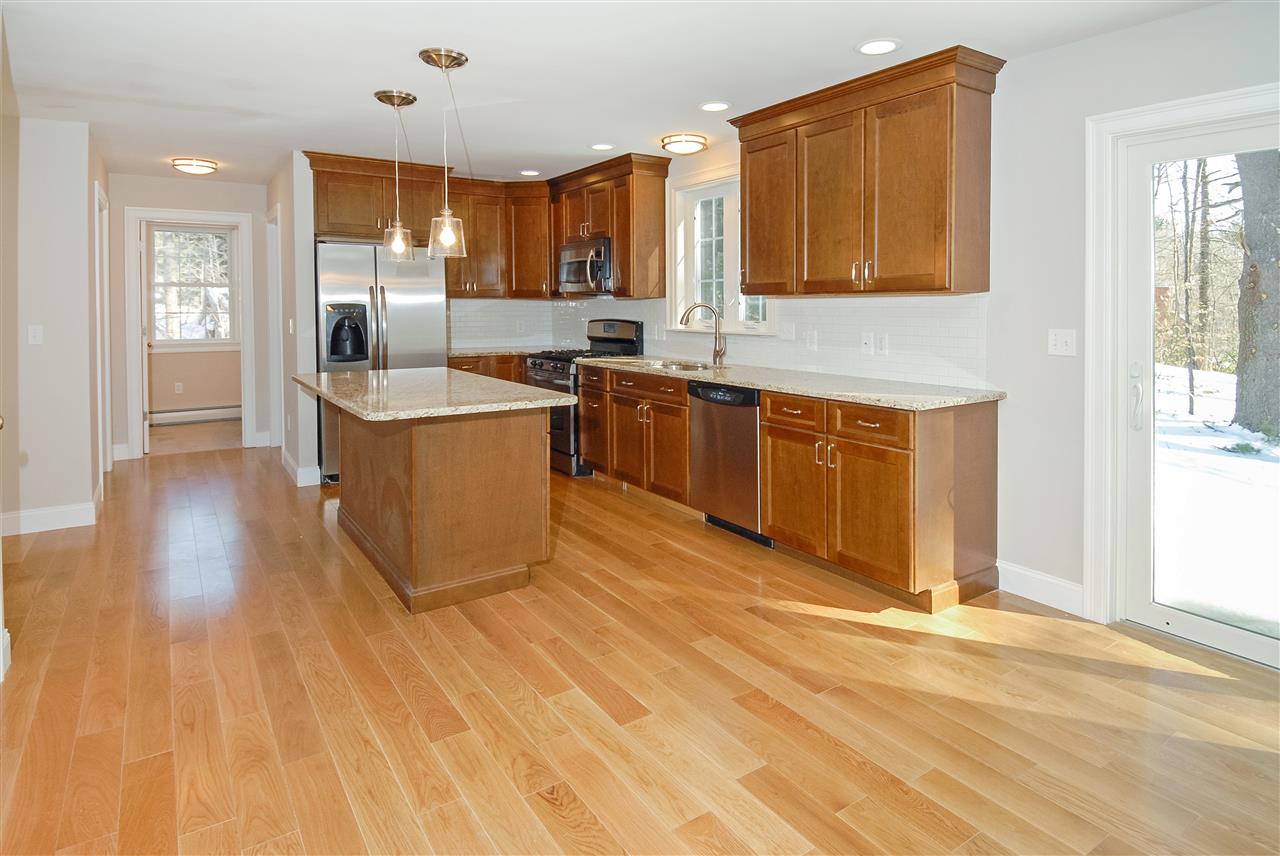 112 Madbury Road Durham, NH 03824 - Photo 3 of 21